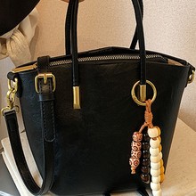 秋季韩版小众复古女大容量2025新款秋季单肩包简约休闲今年流包包