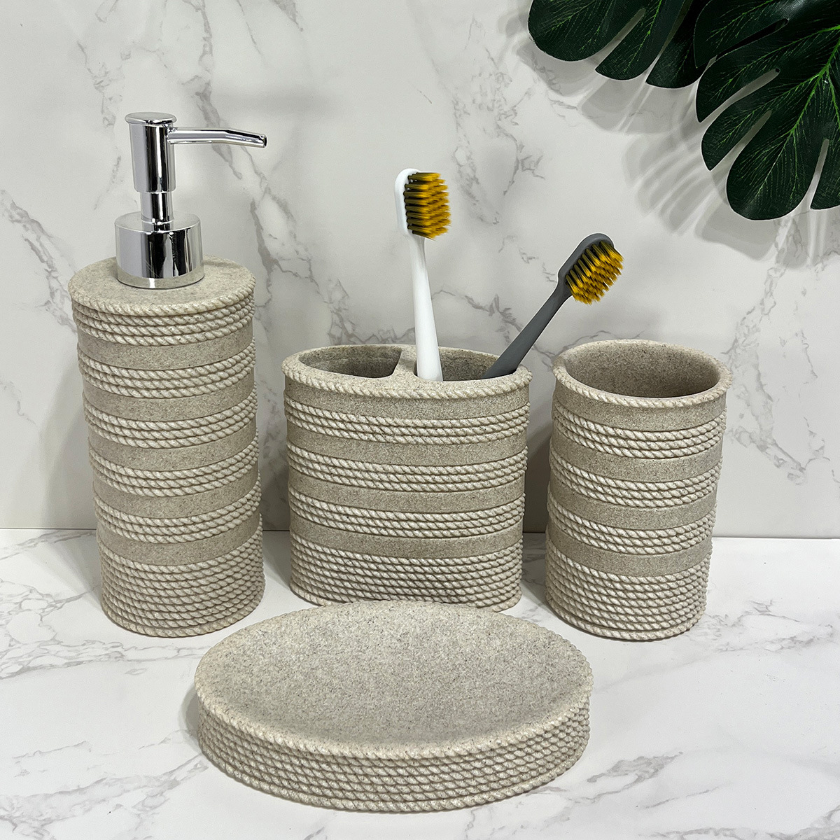 Arenisca imitación diseño simple de resina baño baño baño set de baño hotel cuatro piezas set de artículos de baño