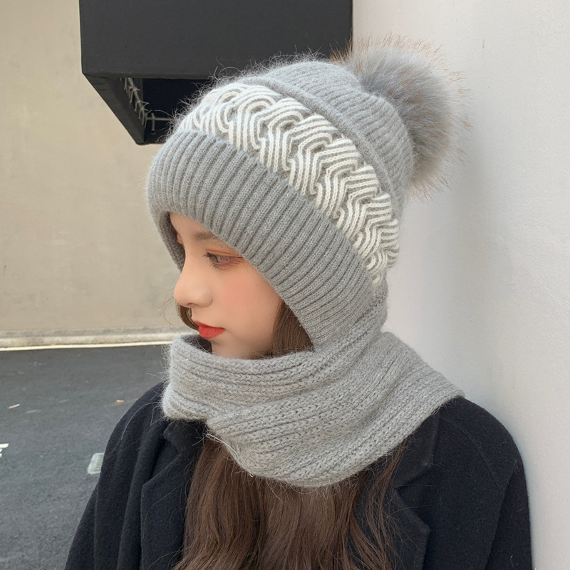 冬の帽子のマフラーの一体の女性の韓国版の冬の保温のウサギの毛のニットは自転車に乗ります。|undefined