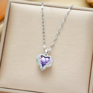 �����~���¿��֮���朵���Ů�p���{ɫ���ĵ������l
