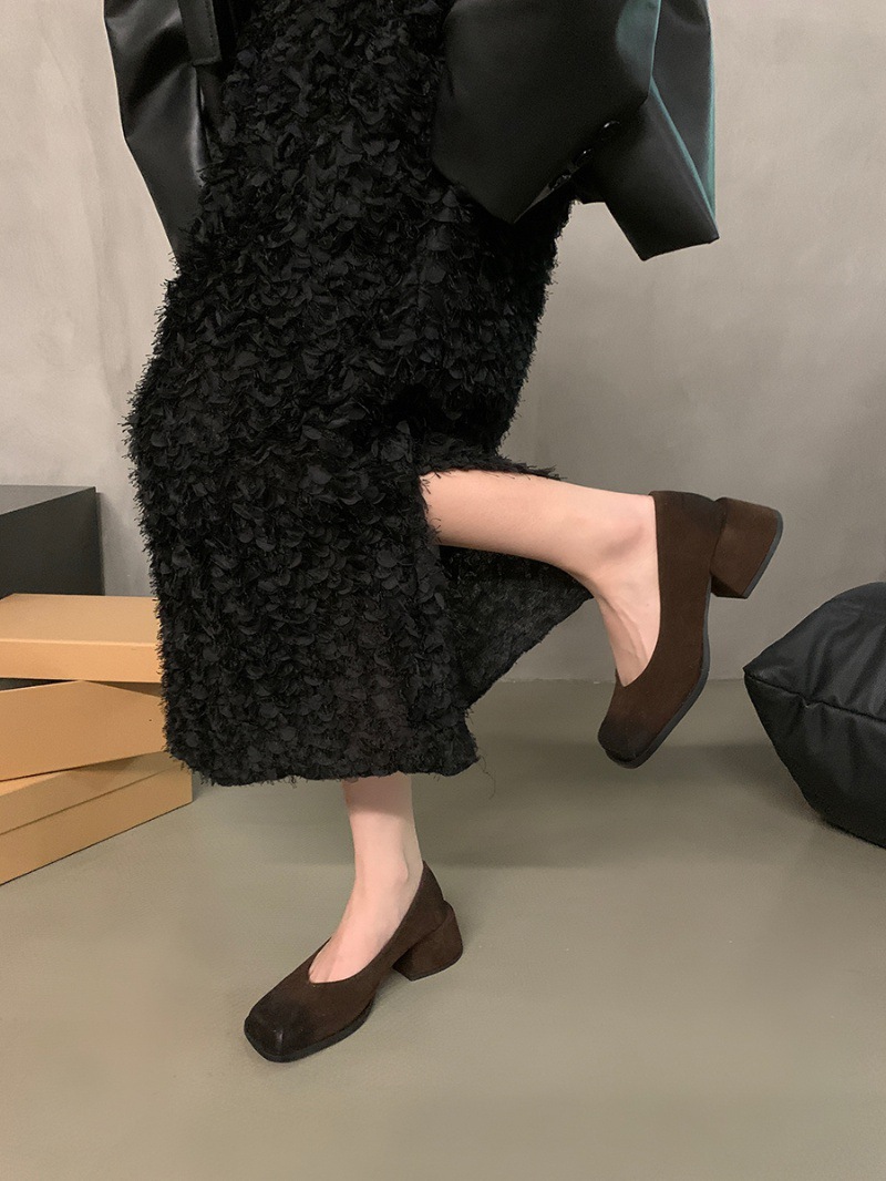 갈색