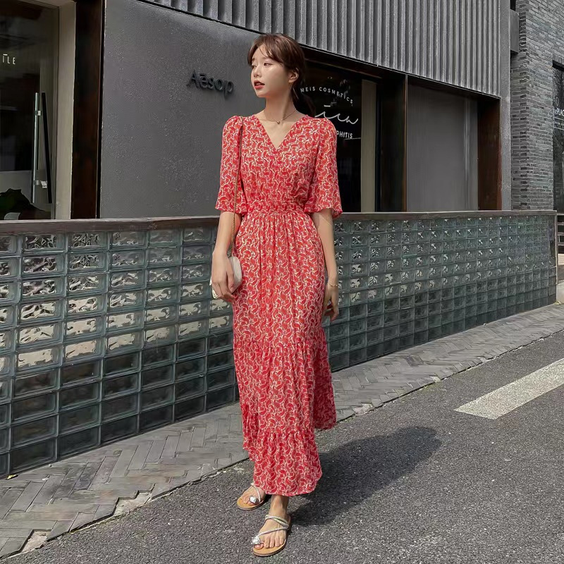 2026 Summer New Vintage Slim-Fit Waist-Cinching Floral Long Dress, Super Fairy-Like French Style, Flattering Chiffon Dress 2026 Summer New Vintage Slim-Fit Waist-Cinching Floral Long Dress, Super Fairy-Like French Style, Flattering Chiffon Dress