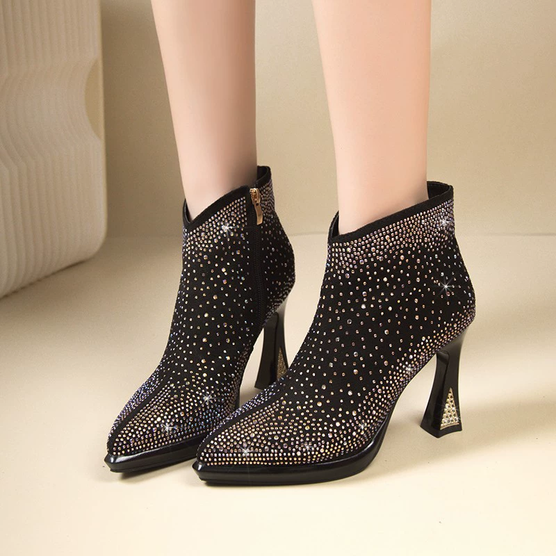 Demi-season high low boots pointy toe