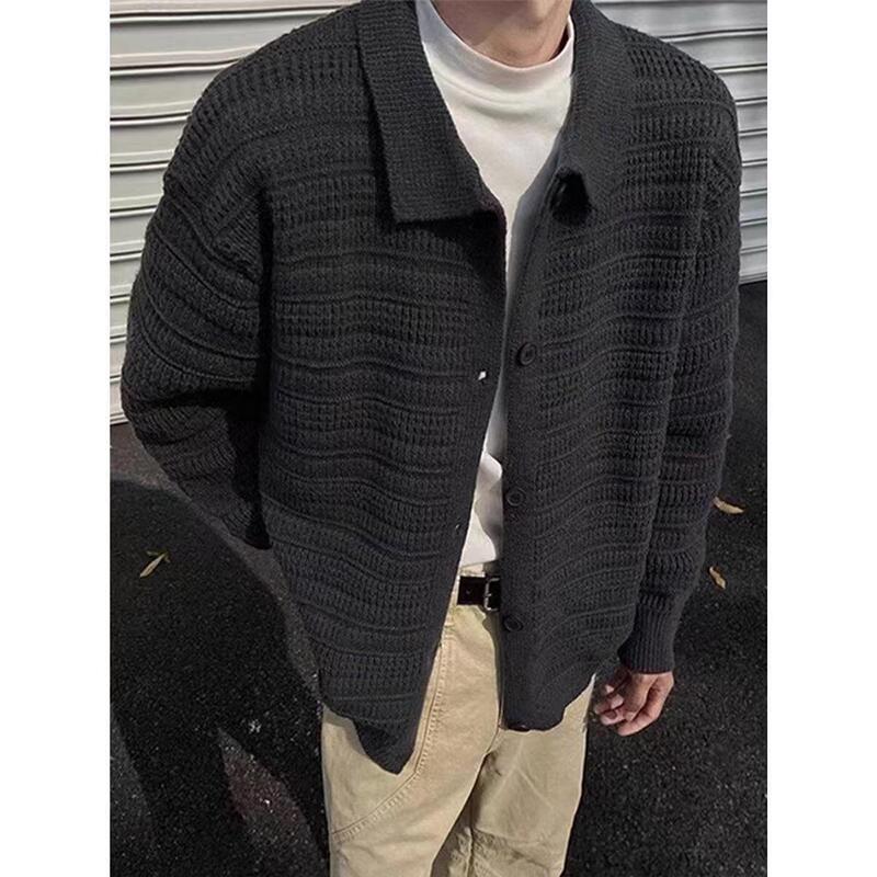 High-end knitted cardigan for men, 2026 autumn and winter new style, turn-down collar, casual style men's sweater jacket, loose and trendy High-end knitted cardigan for men, 2026 autumn and winter new style, turn-down collar, casual style men's sweater jacket, loose and trendy