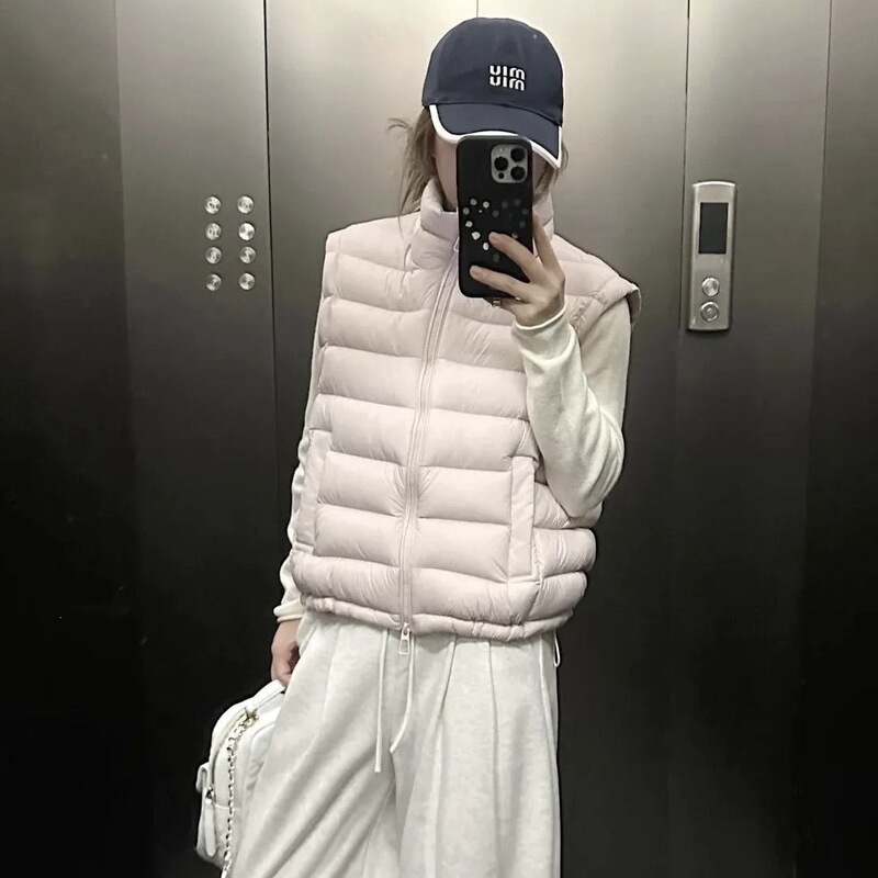 90% white duck down 2026 off-season ribbed down vest for women, stand-up collar, Korean style, casual short vest jacket, hot sale