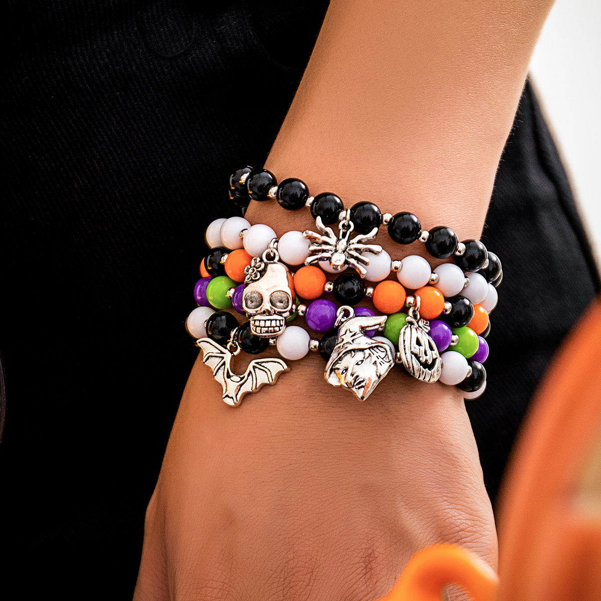 Ensemble de bijoux en perles grimace d'Halloween transfrontalier européen et américain, fête de vacances, squelette de sorcière, nouveau bracelet, bijoux_voghion.com