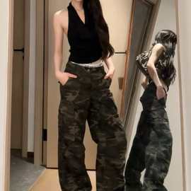 正确版小K迷彩工装裤2025早夏炸街甜酷辣妹宽松直筒垂感休闲裤子
