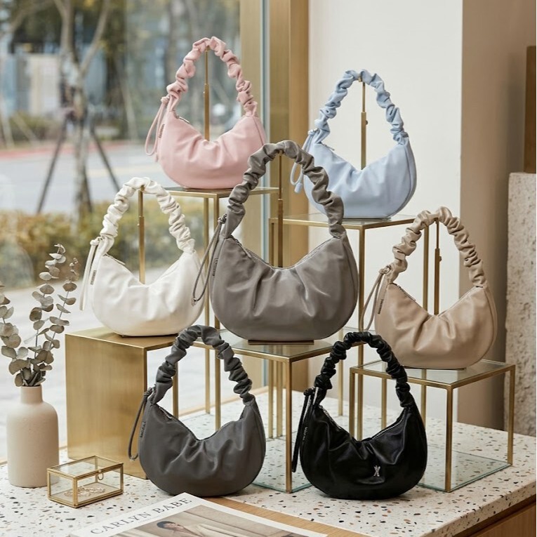 Carlyn Cloud Pleated Underarm Bag Korean-Style Niche Designer Women's Bag Exclusively for Cross-Border Wholesale/Dropshipping Customization Carlyn Cloud Pleated Underarm Bag Korean-Style Niche Designer Women's Bag Exclusively for Cross-Border Wholesale/Dropshipping Customization
