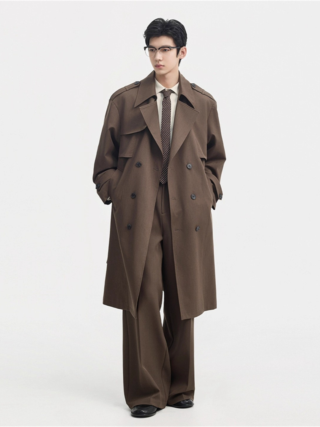 Chaqueta de estilo coreano hombre largo estilo de moda suelta hombre guapo rodilla primavera y otoño nuevo abrigo casual abrigo