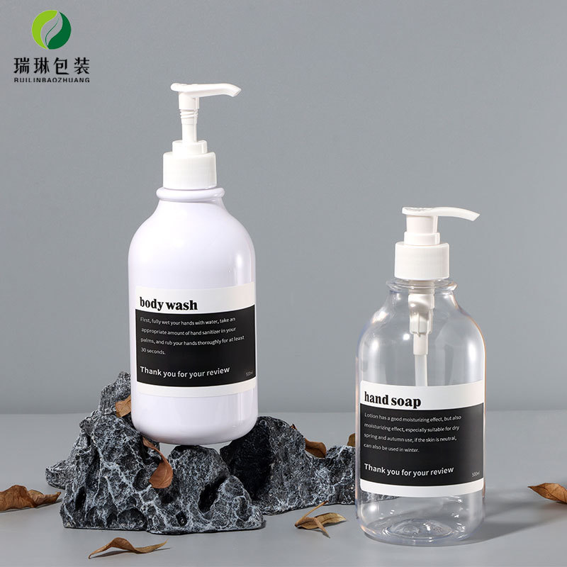 Botella de loción corporal de 300 ml en stock con hombros redondeados, botella dispensadora de plástico tipo pulsador para loción, botella de champú de PET de 500 ml.