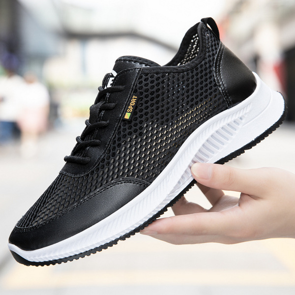 wear-resistant breathable shoes