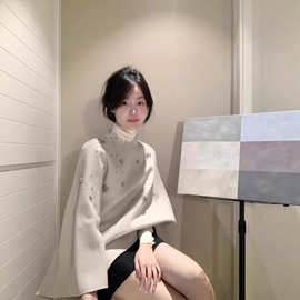 法式气质千金风设计感雪花钉珠毛呢外套女2025年秋冬新款斗篷大衣
