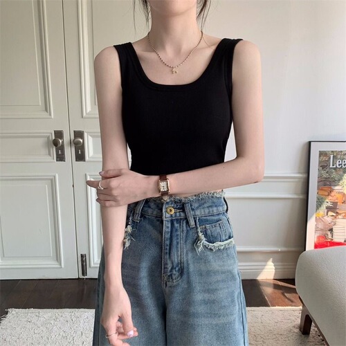 A drop-shipping summer sports vest for women, short navel-baring sexy hottie bottoming vest with chest straps