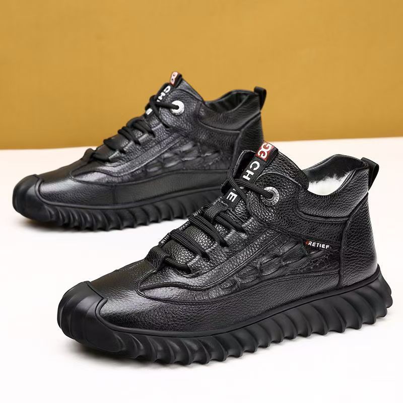 Nuevos zapatos de algodón de hombre prácticos de invierno de noreste con terciopelo calentador de algodón para ayudar a las botas de nieve de papá botas Martin