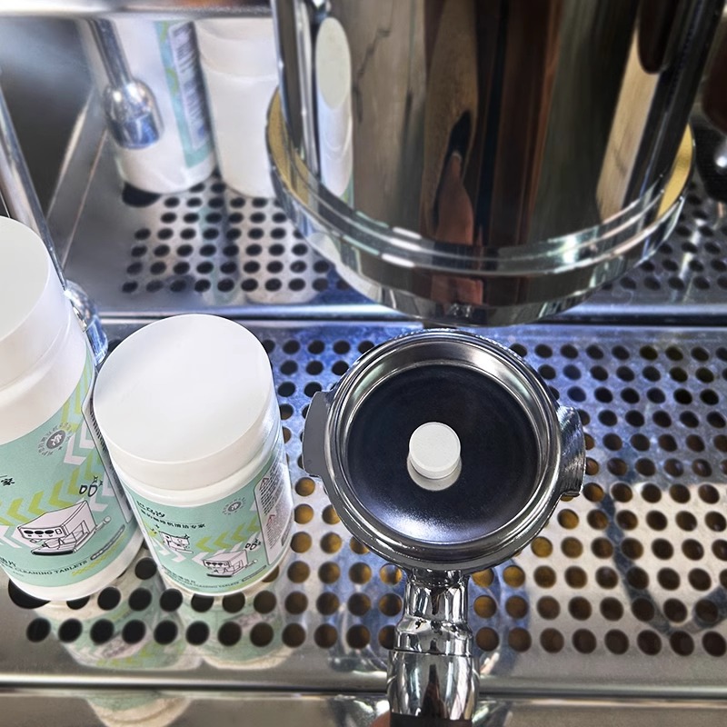 Limpieza de la máquina de café Limpieza de la máquina de café All-in - One Limpieza de la máquina de café Cabeza de preparación Manos de limpieza Soporte personalizado