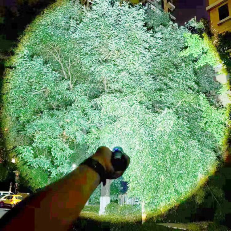Kihu Ds60 Rechargeable Ultra-Bright Long-Range Led Outdoor Telescopic Zoom Bright Flashlight Laser Wick Waterproof