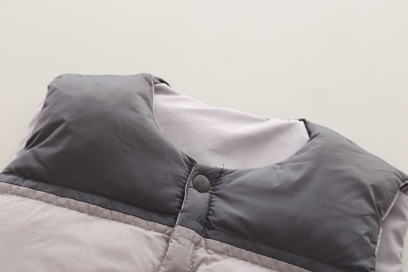 Vêtements pour garçons, style hiver avec manteau en coton épais en peluche, nouvel article 2024, gilet à capuche à blocs de couleurs pour bébé et enfant_voghion.com