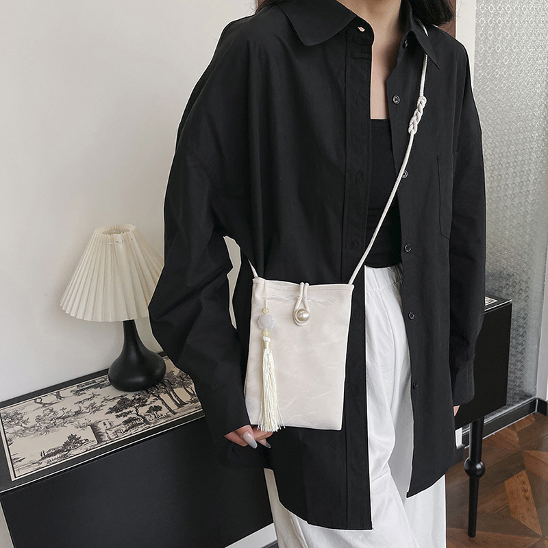 Nicho Zhong superfuego mini bolso de teléfono móvil de hombro para mujeres 2024 nuevo estilo de moda de verano versátil bolso de hombro de moda