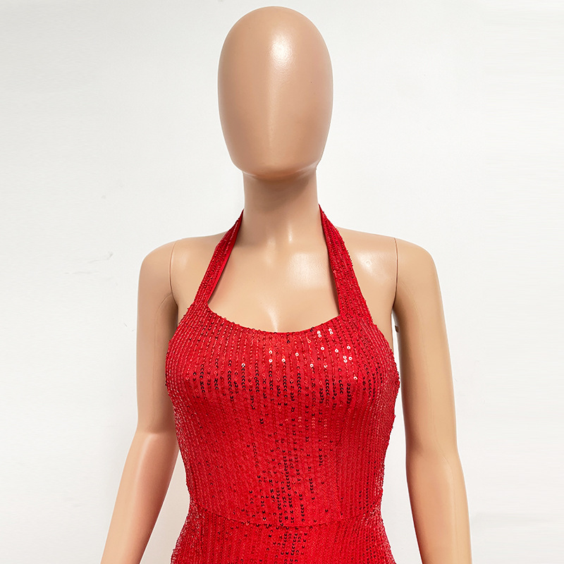 Cocktailjurk voor dames met split pailletten en halterstijl_voghion.com