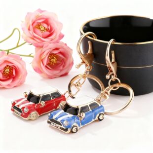Premium Mini Car Keychain Bag Pendant Cartoon Model Crystal-阿里巴巴