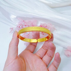 ベトナム古法砂金7Mネイルサンドオープンブレスレット 女性用高級感真鍮金メッキ長持ち色褪せないソリッドブレスレット