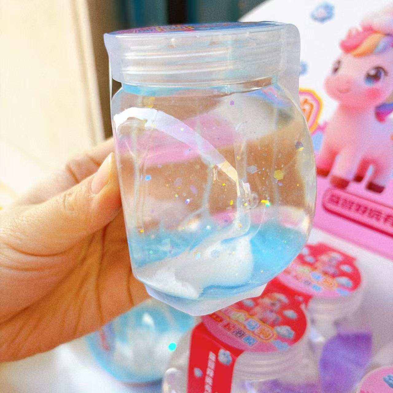 Juguetes para niños barro de cristal barro colorido de alto valor de visualización slime dibujos animados espumantes juguetes descomprimidos 2 yuanes al por mayor