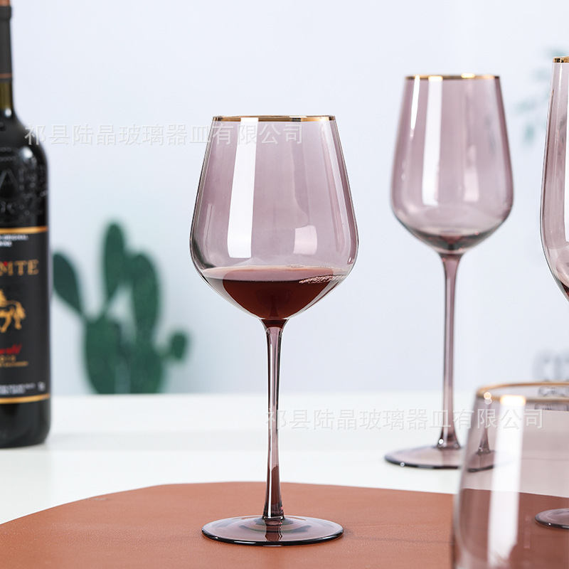 Color de oro borde vino vidrio hogar Luz lujo champán vidrio hecho a mano copa de vidrio de aspecto alto copa de vino