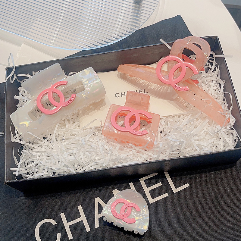 7ea1798c-dd1d-4cf0-9f31-bc8205