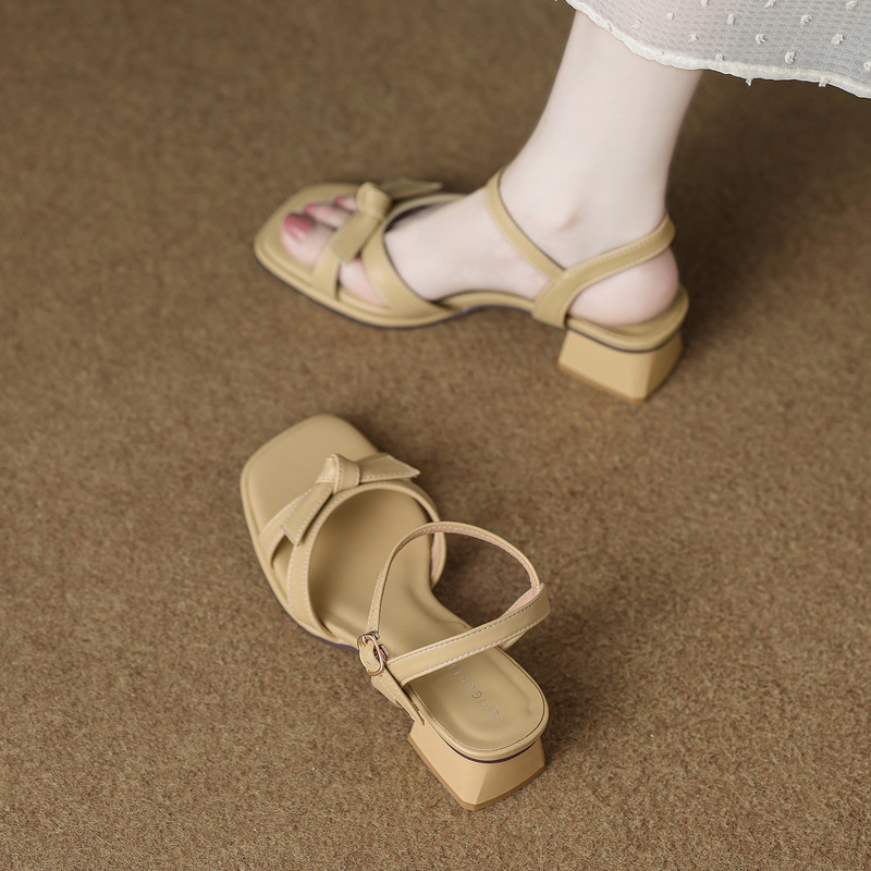 Sheepskin Version 8148-27 Low-Heeled Sandals for Women, New Summer Fashion Style, Open-Toe Square Toe with Single Strap