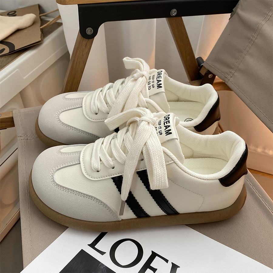 2026 verano nuevos zapatos de entrenamiento de estilo de moda cómodos con zapatos de hombre zapatos deportivos casuales coreanos ins zapatos casuales para parejas