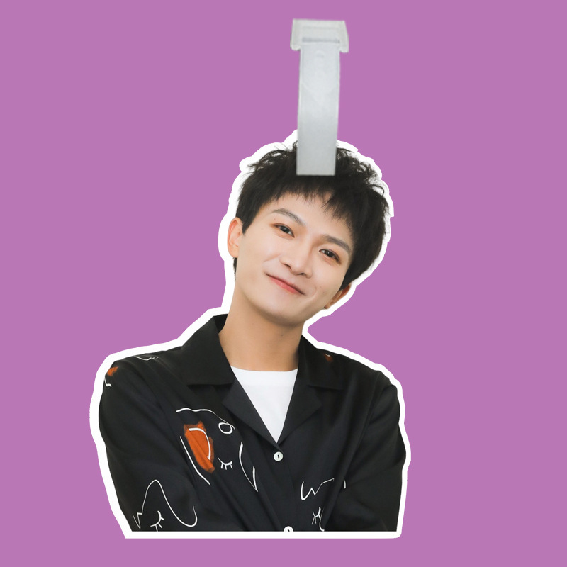 周深书包挂件行李牌登机牌明星周边挂件应援塑封高清照片包包挂件|undefined