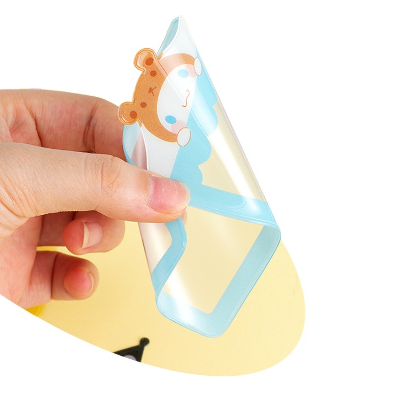 Japanese Cute Pet Family Transparent Card Holder Idol Small Card Protective Cover Jelly Card Holder Kurome Melody Wholesale