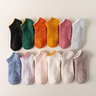 Coral Velvet Boat Socks Short Socks Half Velvet Autumn and Winter Thickeneded Women's Socks Silicone Non-Slip Floor Socks