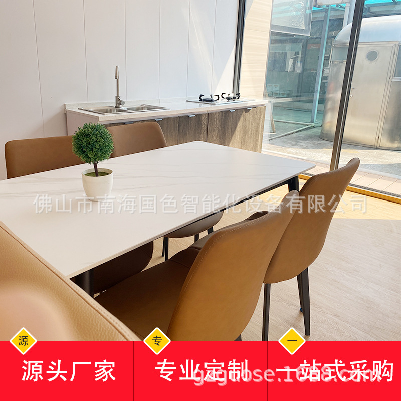 Casa contenedor de hotel B & B de acero ligero, dormitorio residencial, tablero de actividades ensamblado, habitación, punto escénico creativo, exportación B & B