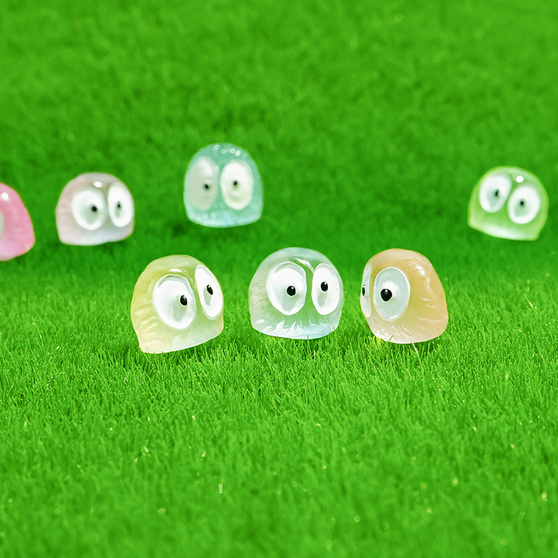 Mini adornos pequeños colores luminosos pequeñas briquetas negras micro paisaje accesorios de decoración de bricolaje muñecas artesanías de resina