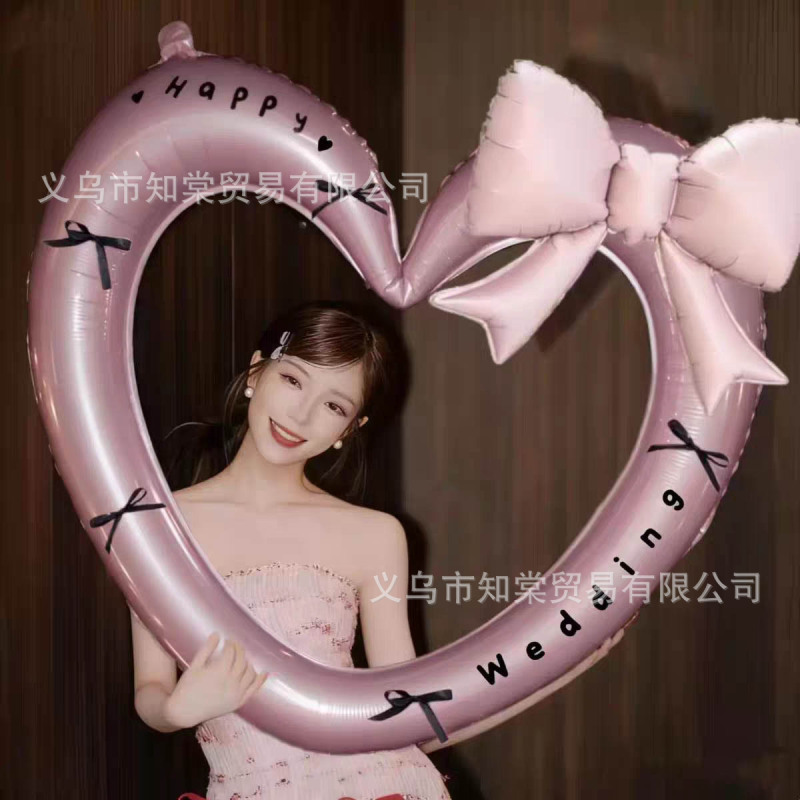 happy wedding hand-held hollow heart-shaped balloon photo prop wedding decoration wedding room decoration happy wedding hand-held hollow heart-shaped balloon photo prop wedding decoration wedding room decoration