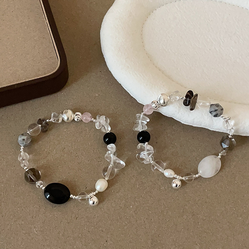 Retro Light Luxury Pearl Natural Stone Irregular White Crystal Beaded Bracelet for Women, Fashionable and Versatile Bracelet Jewelry