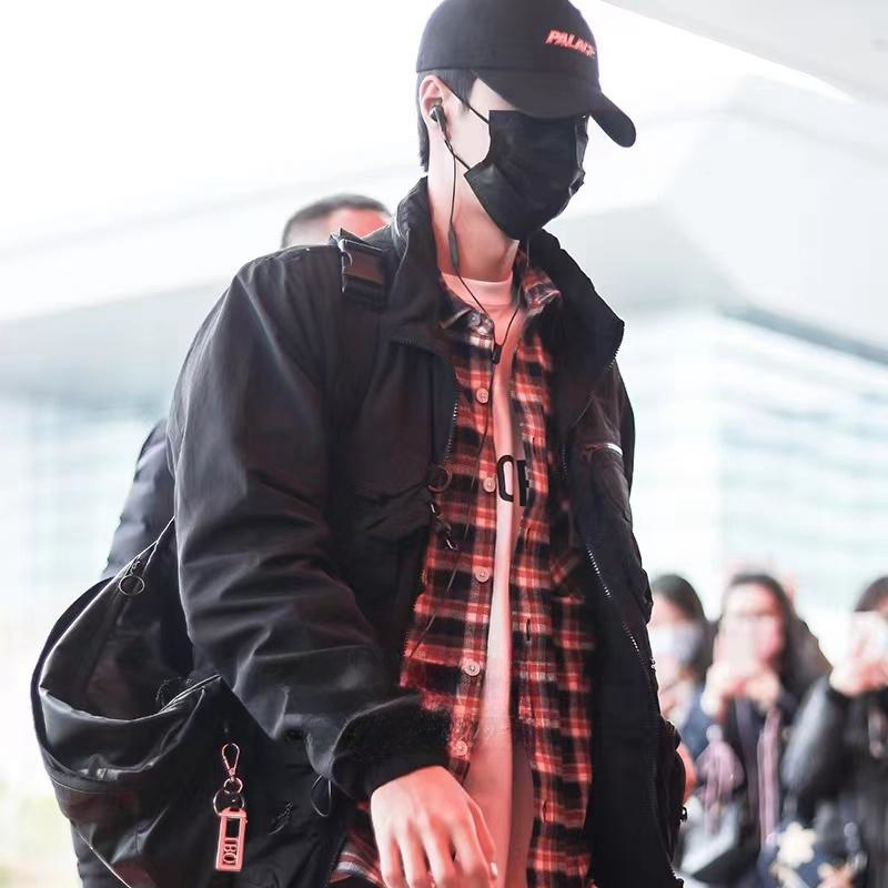 Estilo de la celebridad de los hombres de la cintura llavero creativo llavero del coche colgante de metal llavero