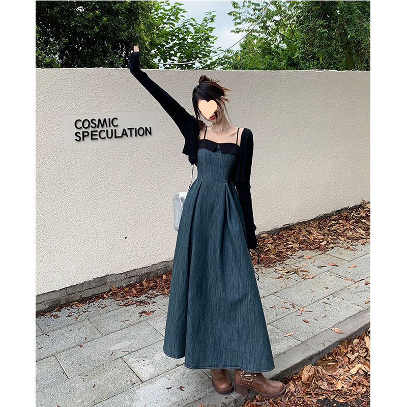 Design denim dress