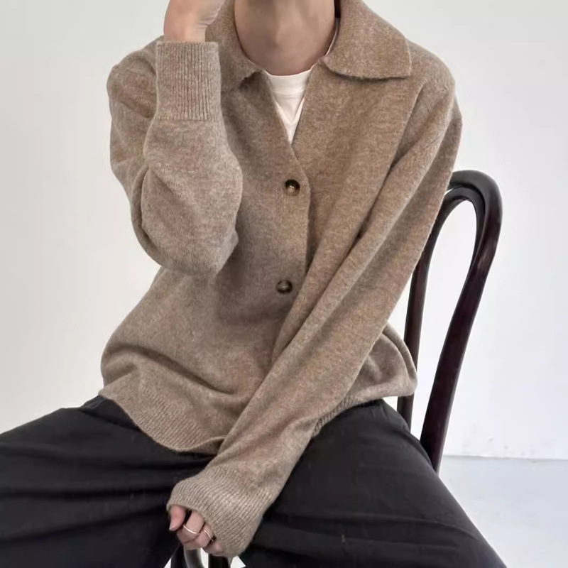 INS lapel cardigan sweater for winter fashion Hong Kong wind plush velvet warm new real wear good-looking online trend INS lapel cardigan sweater for winter fashion Hong Kong wind plush velvet warm new real wear good-looking online trend