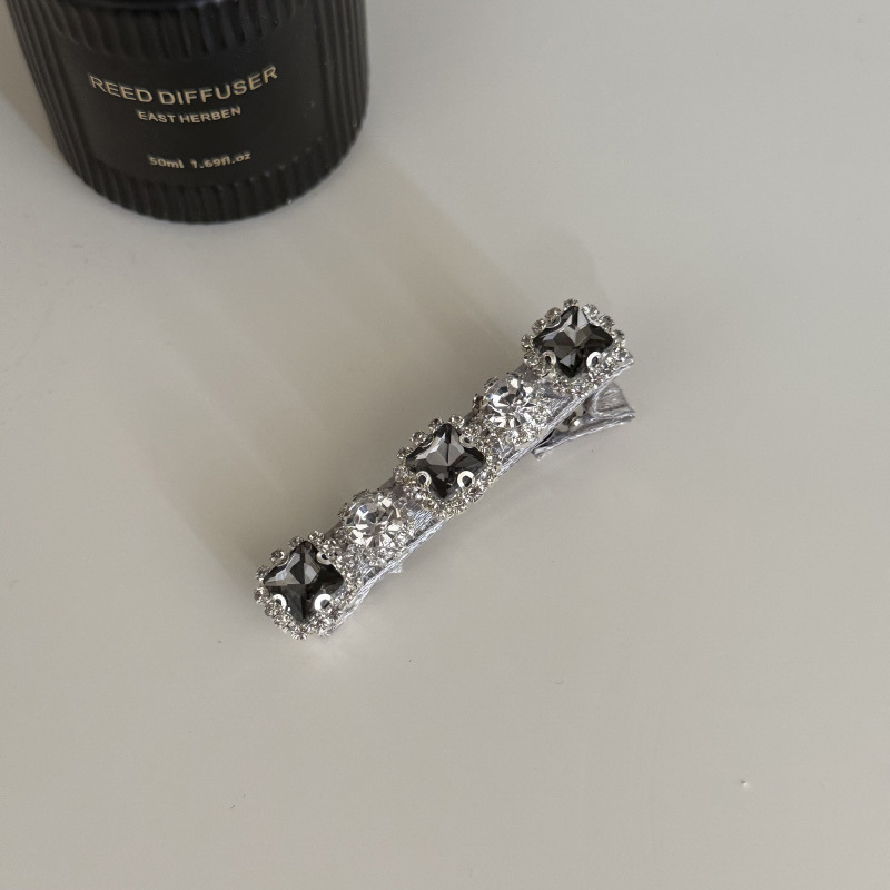 小香风蝴蝶结闪钻一字夹精致少女碎发侧边夹轻奢刘海鸭嘴夹发卡女|undefined