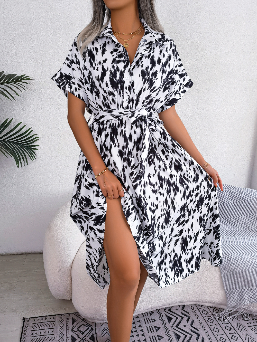350g Weight Maxi Long Dress Dress Length Type Long Sleeve Sleeve Length Sheath Dress Dresses Type Regular Sleeve Sleeve Type Polyester, Chiffon Fabric Type High Waist Waist Line Holiday, Daily Occasion Turndown Neckline Regular Fit Fit Type Leopard Pattern Summer Season Women's Gender Button Design Streetwear Style Wholesale Women's Streetwear Button Leopard Holiday Daily Turndown Long Sleeve Sheath Dress 2