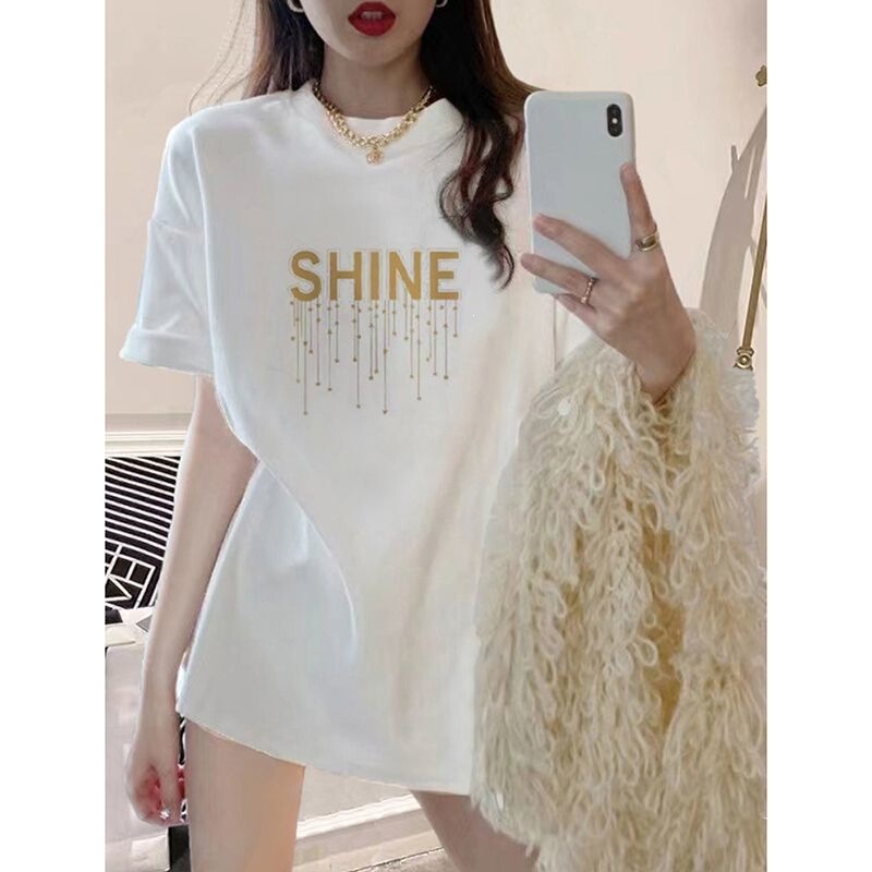 2026 Summer New Style White Oversized Mid-Length T-Shirt for Women, Fashionable Short-Sleeve Niche Design Top, Loose Fit Tee 2026 Summer New Style White Oversized Mid-Length T-Shirt for Women, Fashionable Short-Sleeve Niche Design Top, Loose Fit Tee