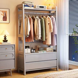 实木床;桌类、茶几;餐椅