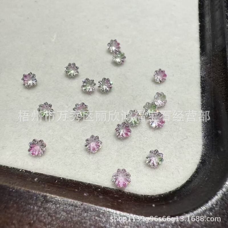 Colorful lucky clover artificial zircon loose stone 4*4 four-leaf clover new style earrings, nail art, jewelry accessory loose stone Colorful lucky clover artificial zircon loose stone 4*4 four-leaf clover new style earrings, nail art, jewelry accessory loose stone
