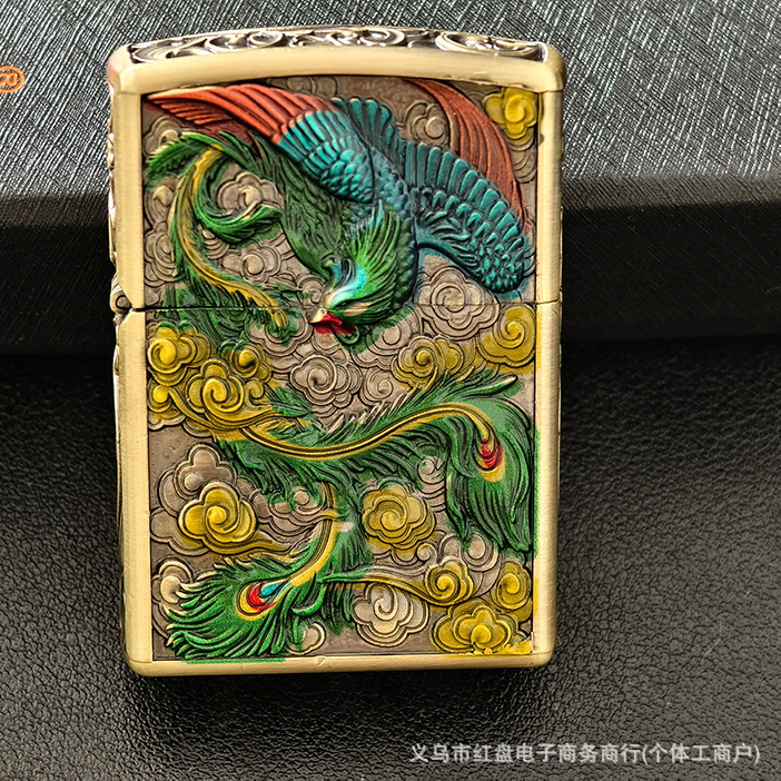 에나멜 용과 봉황은 상서로운 느낌을 줍니다