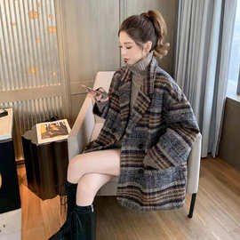 格子高级感毛呢外套中长款秋冬新款流行韩版小个子粗花呢子大衣女