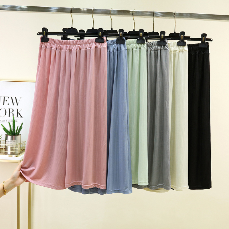 Women's Ice Silk Cropped Pants, High-Waisted, Drapey, Summer Thin Style, Plus Size, Home Sleepwear, Loose Fit, Slimming, Casual Wide-Leg Pants Women's Ice Silk Cropped Pants, High-Waisted, Drapey, Summer Thin Style, Plus Size, Home Sleepwear, Loose Fit, Slimming, Casual Wide-Leg Pants