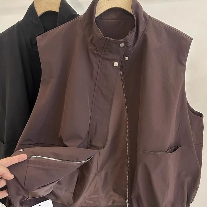 Gilet de travail court et simple de style européen GraceChic pour femme, collection automne 2025, coupe ample et décontractée._voghion.com