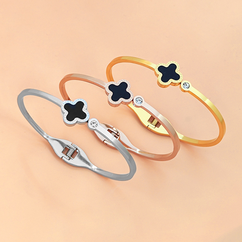 Pulsera de acero de titanio de oro rosa de trébol de cuatro hojas, de moda y no se desvanece, joyería de diamantes, nueva personalidad, pulsera de acero inoxidable, hombre